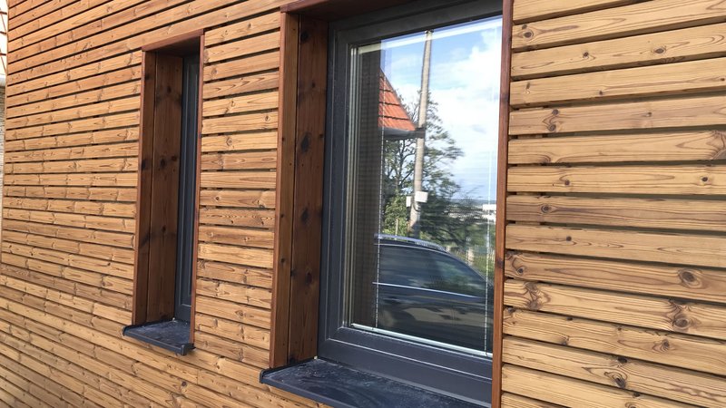 Drevená fasáda – Termo Borovica prevedenie Rombus