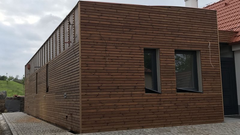 Drevená fasáda – Termo Borovica prevedenie Rombus