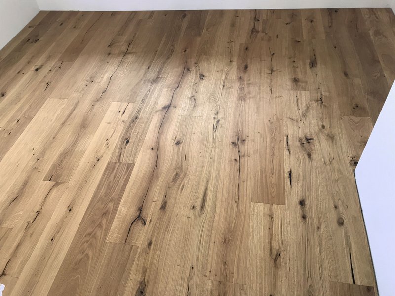 Drevené parkety clic – Dub super rustikálny jednolamelový