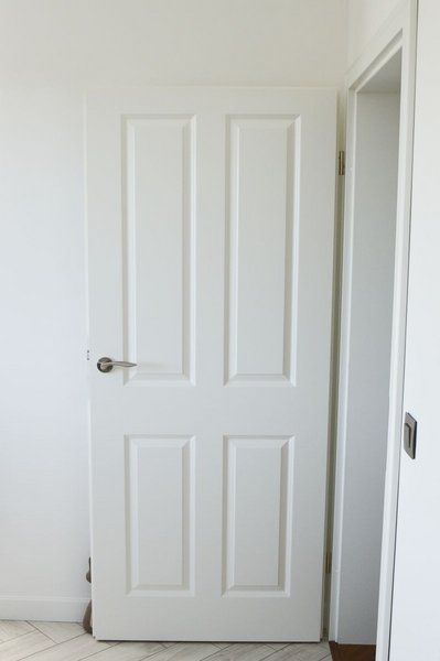 Dvere Carolina vzor 2, farba biela RAL 9016