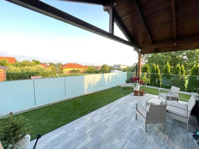 Exkluzívny luxusný trávový koberec Daisy