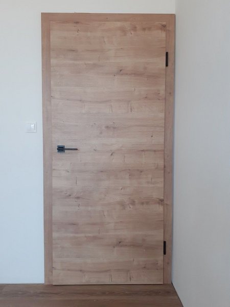 Hormann dvere laminát – Divoký dub priečna štruktúra
