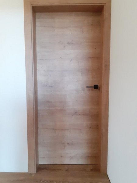 Hormann dvere laminát – Divoký dub priečna štruktúra