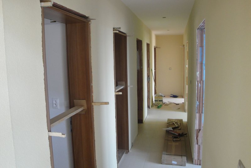 Interiérové dvere – ATVYN, model B-1, dekór Orech prírodný H3703 ST15, sklo Matelux