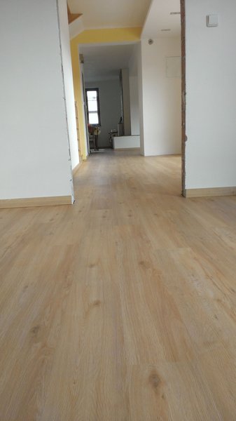 Vinylová podlaha BerryAlloc Spirit Home Click Comfort 40 Planks