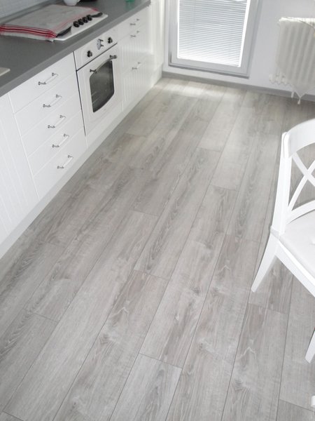Laminátová podlaha Alsafloor Solid plus 12mm, 619 Sardinia Oak