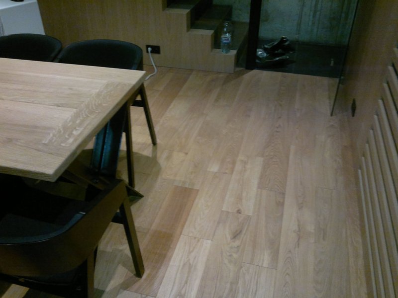 Masívna Dubová parketa 20mm - triedenie Prémium