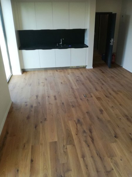 OnlyWood  celomasívne podlahy - dub ANTIQUE