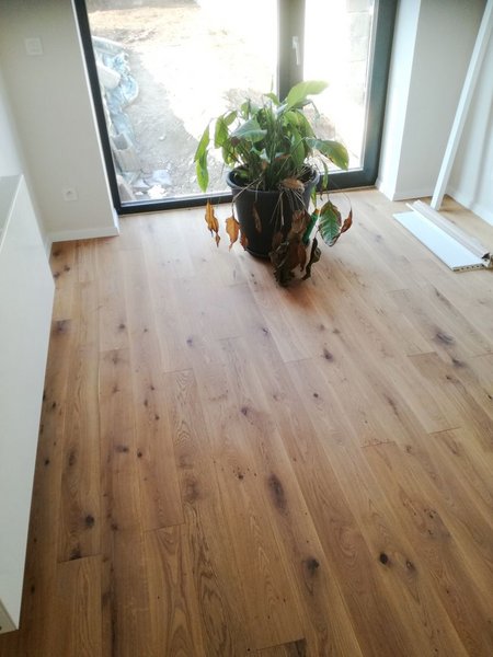 OnlyWood  celomasívne podlahy - dub ANTIQUE
