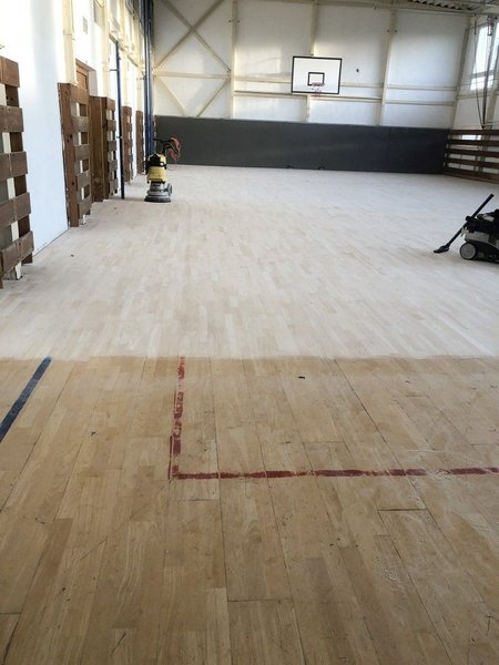 Renovácia školskej telocvične – Lak Bona Super Sport HD